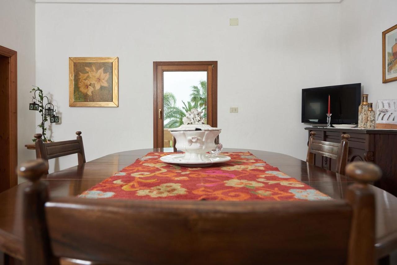 Villa Pompea Dimora Al Primo Piano - Apulia Home Casarano Eksteriør billede