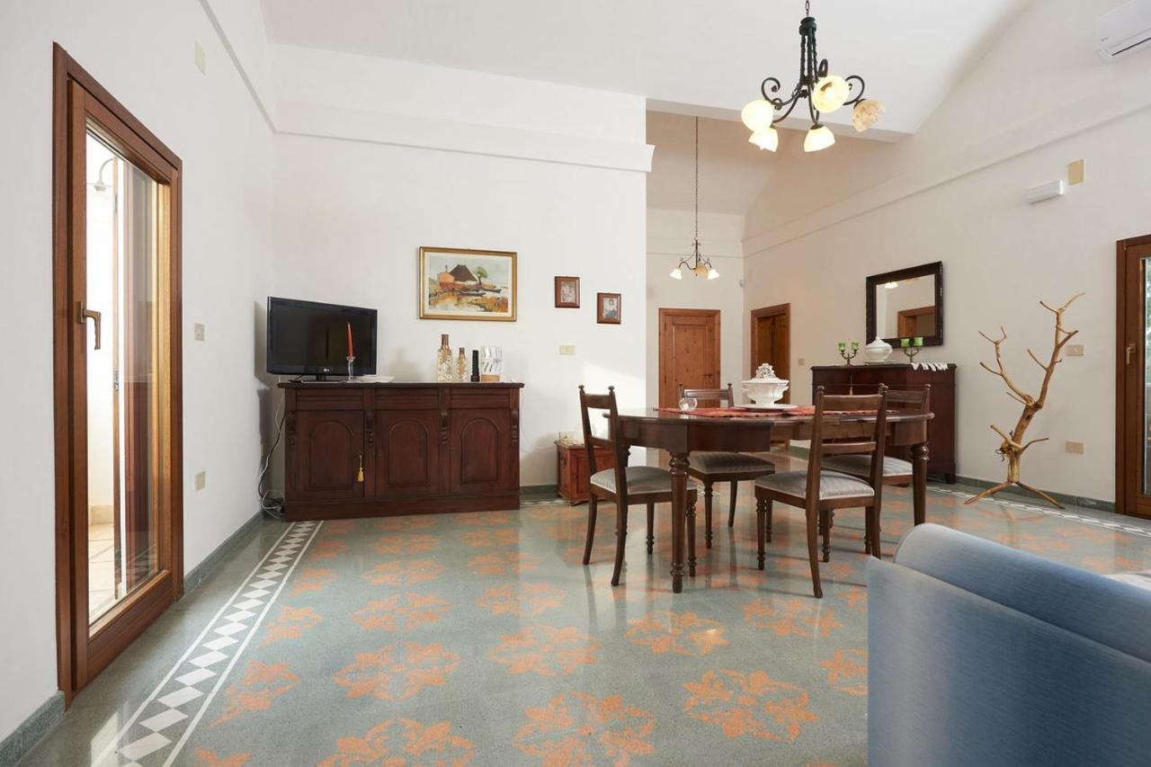 Villa Pompea Dimora Al Primo Piano - Apulia Home Casarano Eksteriør billede